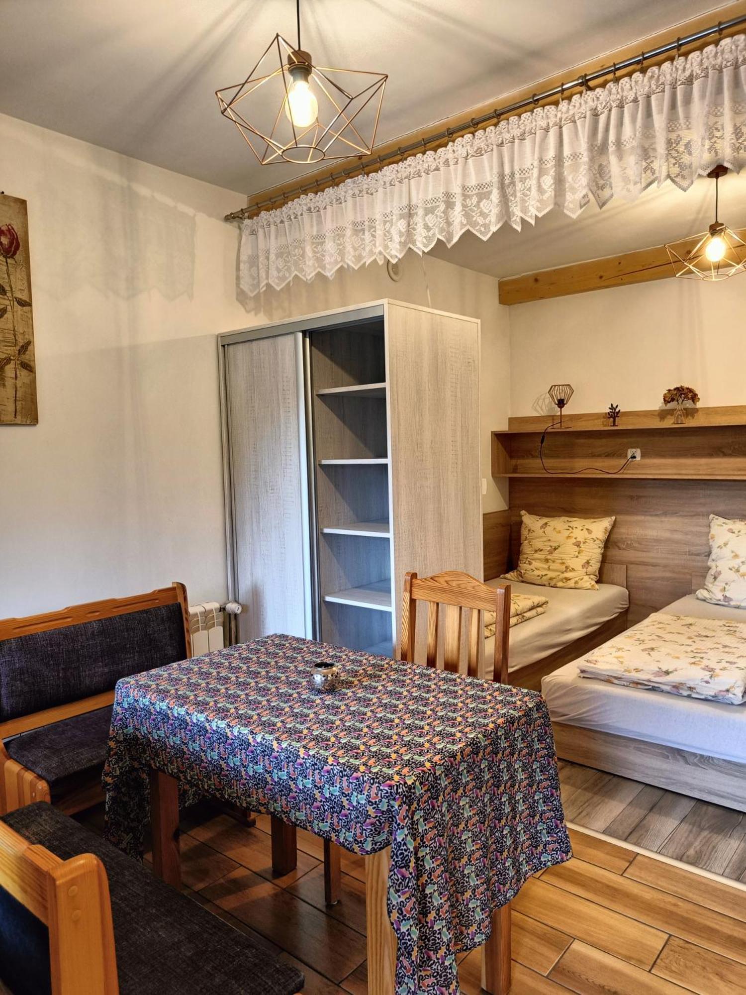Appartamento Pod Modrzewiami Milówka Esterno foto