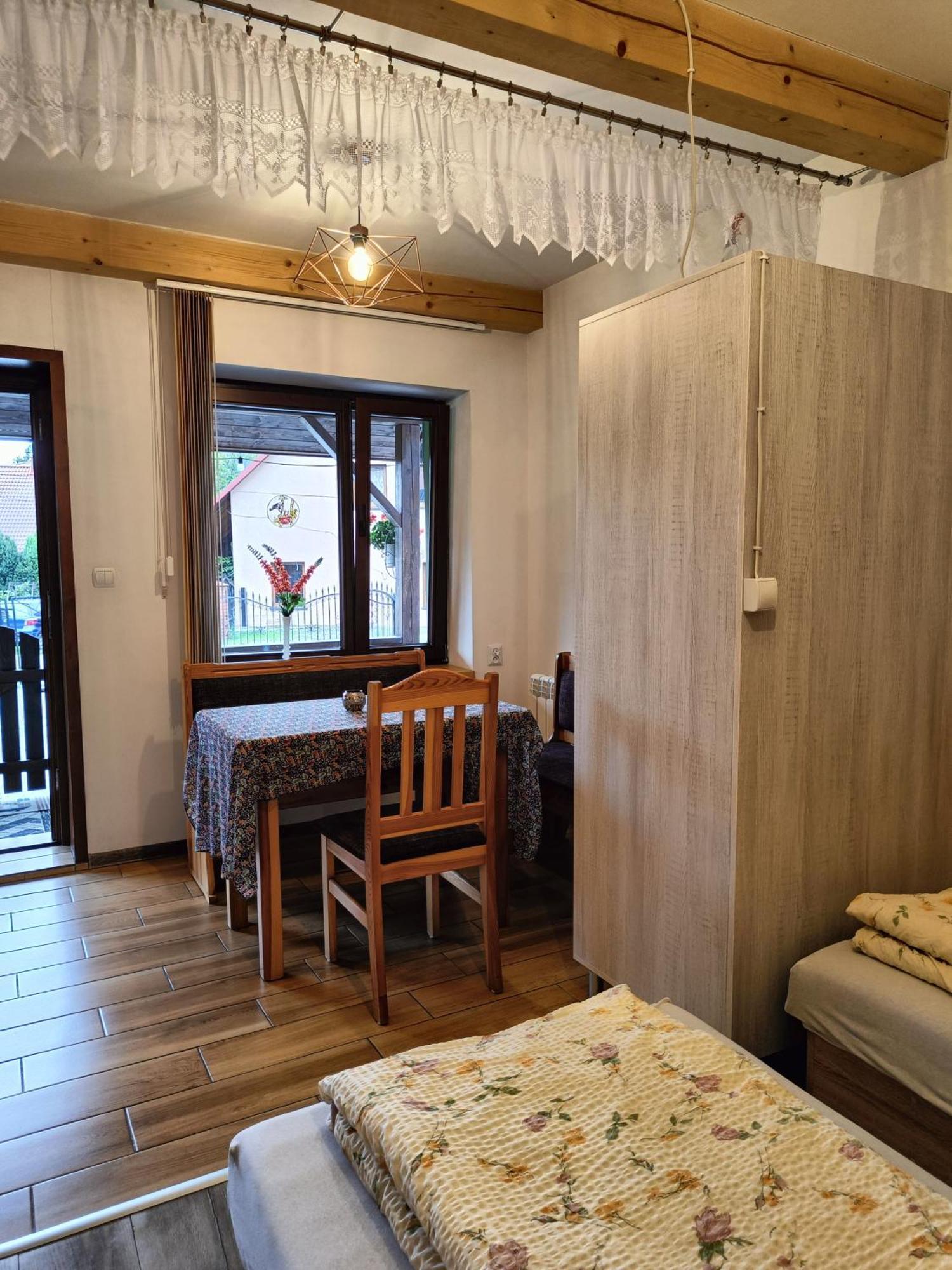 Appartamento Pod Modrzewiami Milówka Esterno foto