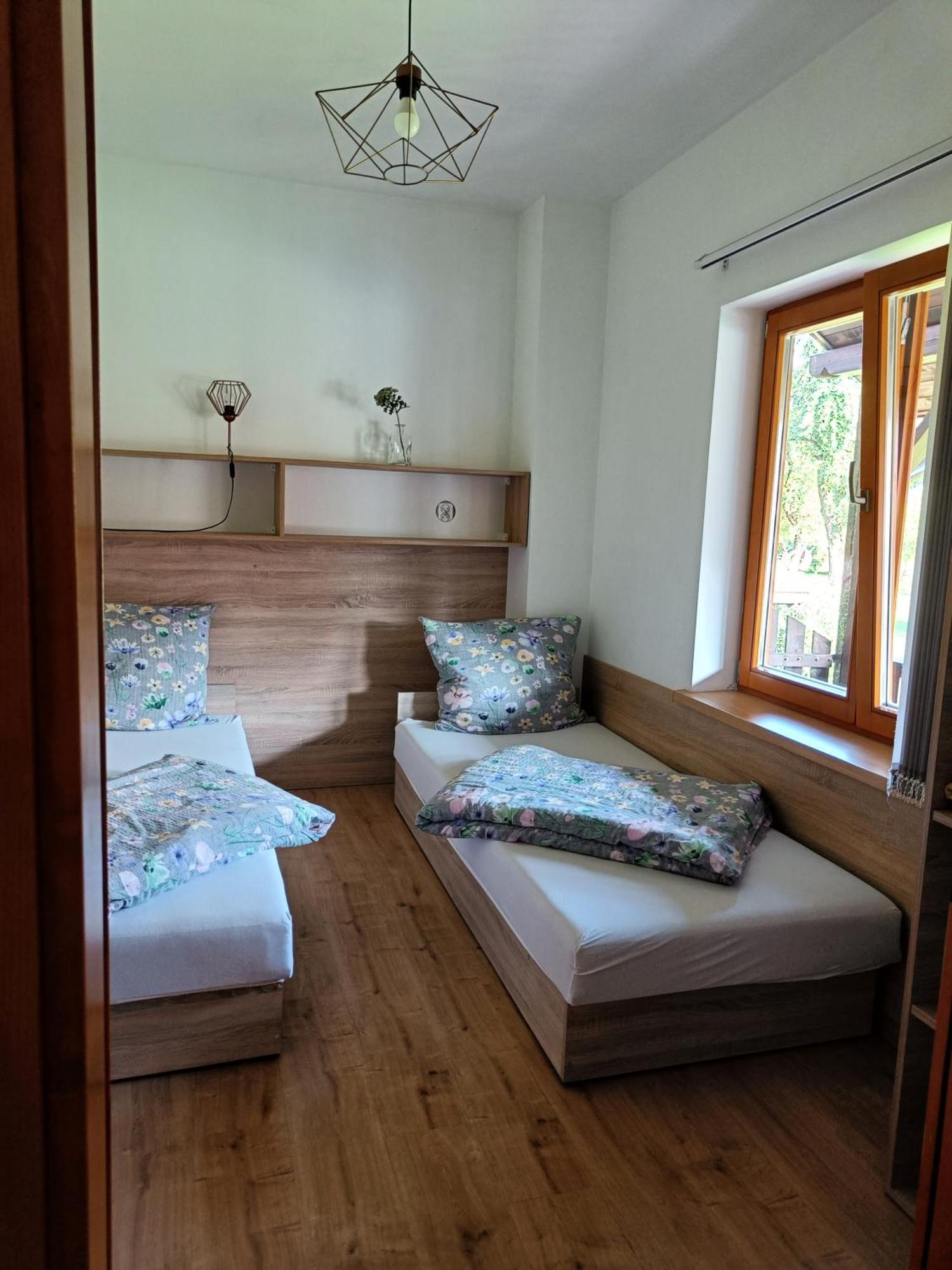 Appartamento Pod Modrzewiami Milówka Esterno foto